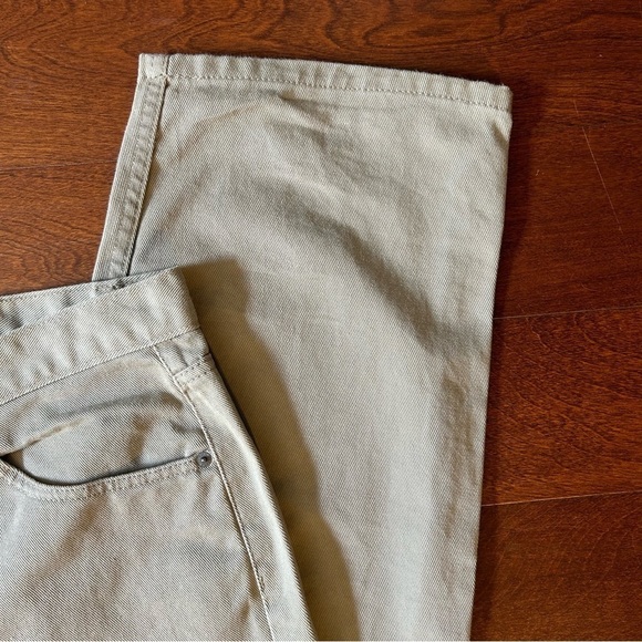 Calvin Klein Men’s Easy Fit Jeans in Khaki, 5 Pocket, Size W42 L32, NWOT - Picture 5 of 11
